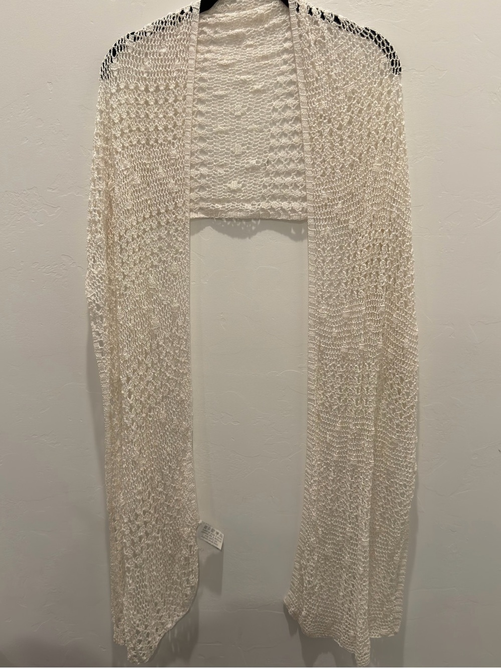 Liz Claiborne Ivory Open-Weave Knit Wrap